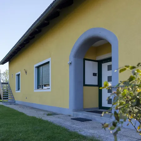 Дом отдыха Zum Stroama