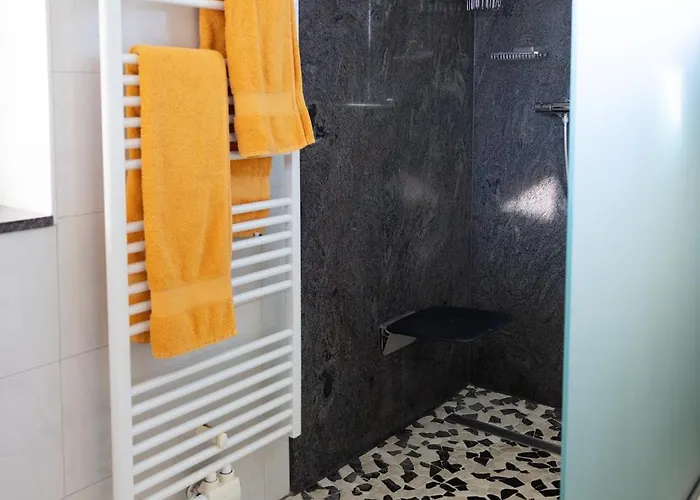 Zum Stroama 度假居 *